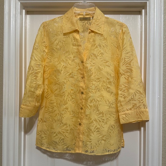 Valerie Stevens Yellow Button Blouse - Picture 1 of 5